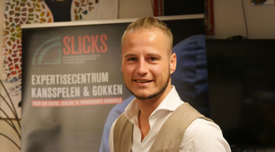Portretfoto van edwin die zijn ervaringsverhaal vertelt over weer kunnen voelen na zijn gokverslaving